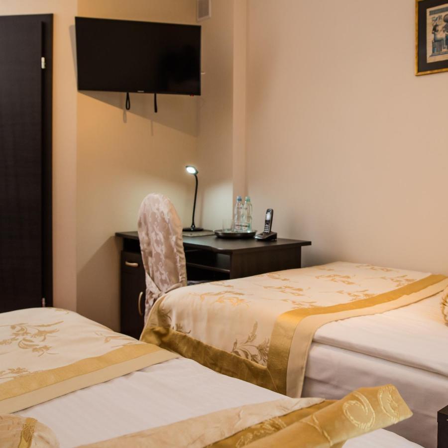 Lachowka Duza Motel Lesta מראה חיצוני תמונה