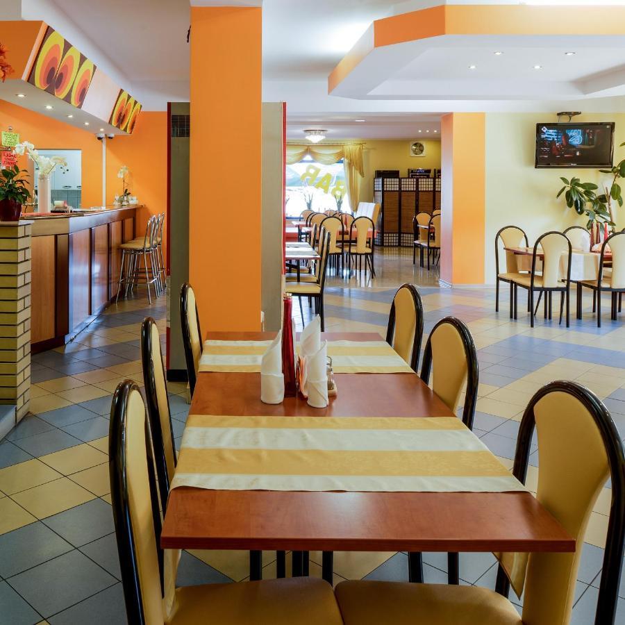 Lachowka Duza Motel Lesta מראה חיצוני תמונה